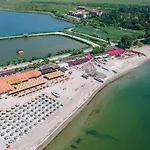 Popasul Pescarilor Fishing Village 4* Олимп