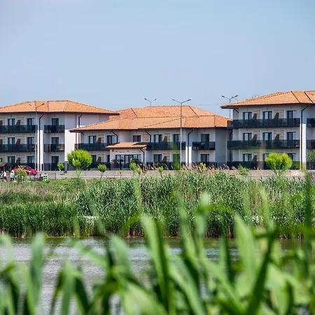 Popasul Pescarilor Fishing Village オリンプ