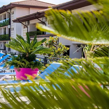 Popasul Pescarilor Fishing Village 4* オリンプ