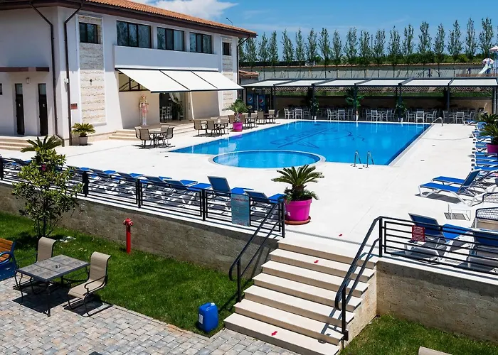 Hotel Popasul Pescarilor Fishing Village 4*