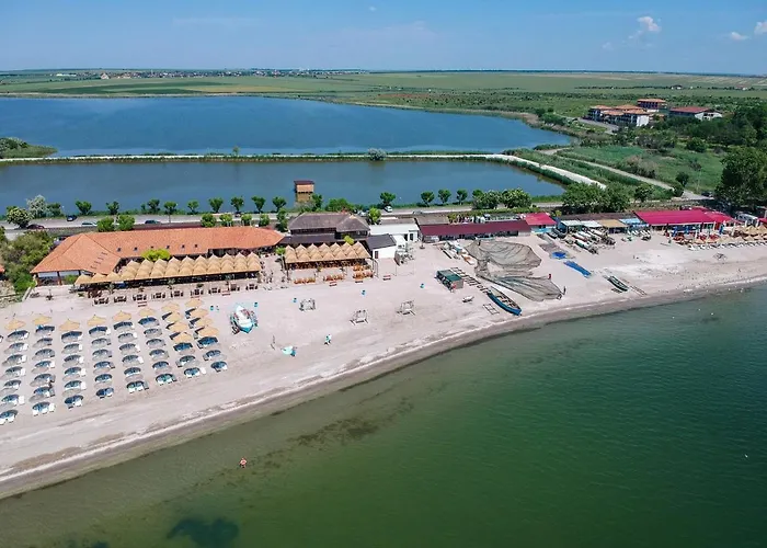 Popasul Pescarilor Fishing Village