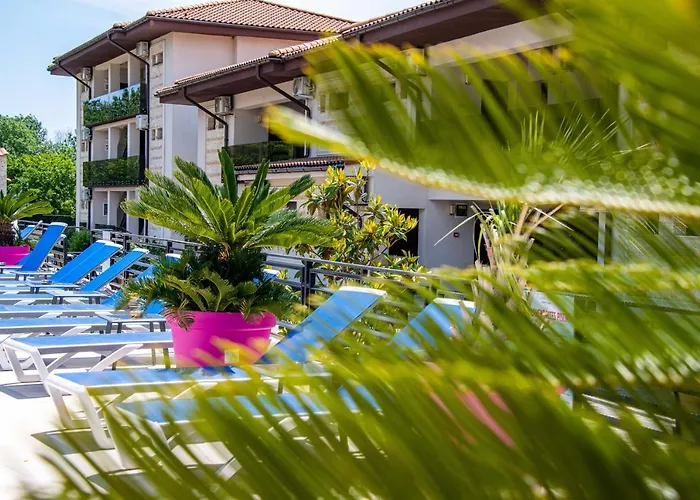 Popasul Pescarilor Fishing Village 4* Olimp