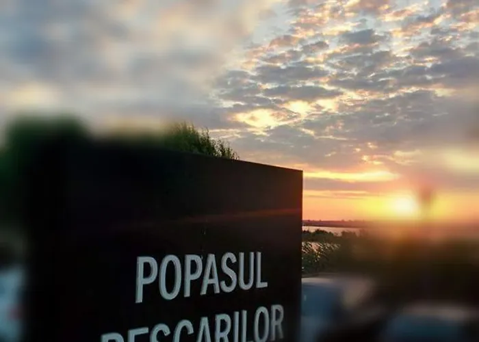 Popasul Pescarilor Fishing Village Hotel
